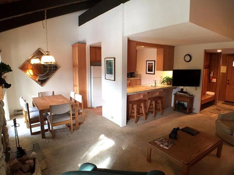 Standard Condos With Free Parking Mammoth Lakes Habitación foto